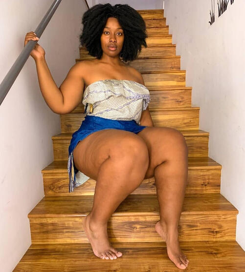 https://www.instagram.com/the_sunshi9e/