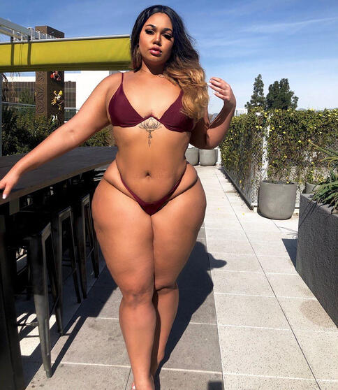 https://www.instagram.com/alexusdanisha